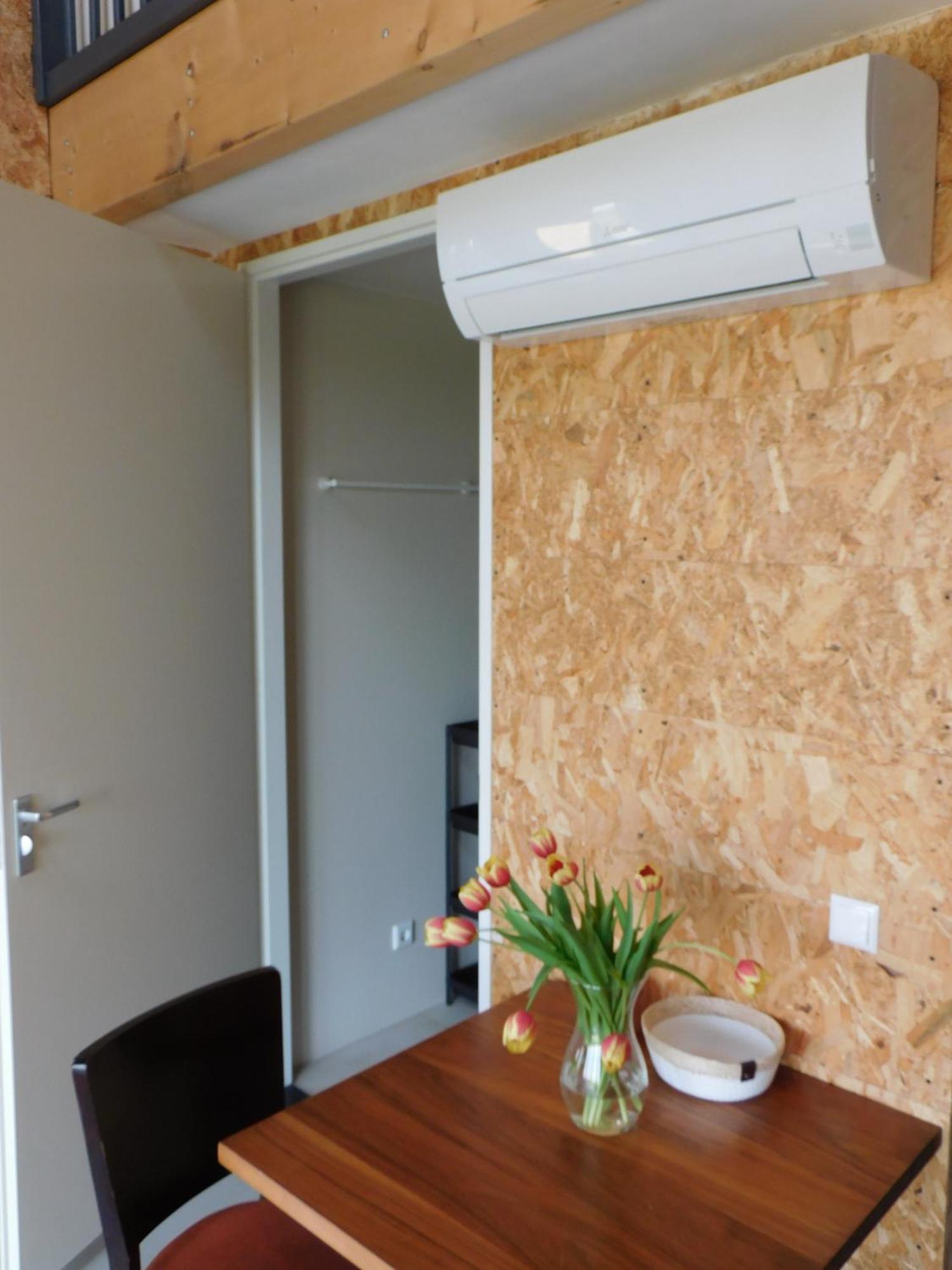 Deel Erf Het 8Ste Werk Apartment Kampen Luaran gambar